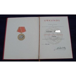 2 Merit Medals of the NVA bronze/silver Genosse MfS. (Spy)