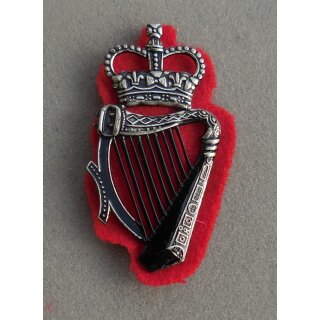 Royal Ulster Constabulary Cap Badge