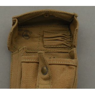 Basic Pouches, P37, Canadian