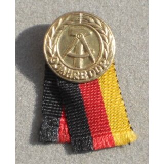 Anniversaries of the GDR 1920b, 9 Years 1958, Iron gold coloured, glued double Ribbon, Brooch Back