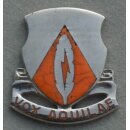 501st Signal Battalion DUI Silber, Emaille rissig
