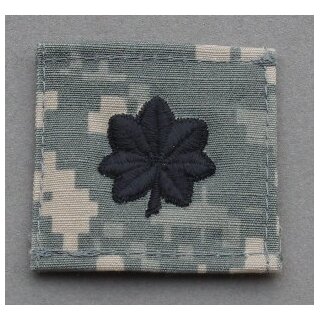 Lieutenant Colonel  Rank Insignia, new Style Rank Slide for Gore Tex Jacket in Woodland