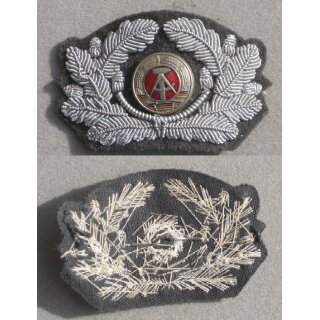 Handgstickter M&uuml;tzenkranz f&uuml;r Offiziere, Land Typ3, 1.Modell mit aufgesetztem Staatswappen, HG Kokarde entfernt, 1961