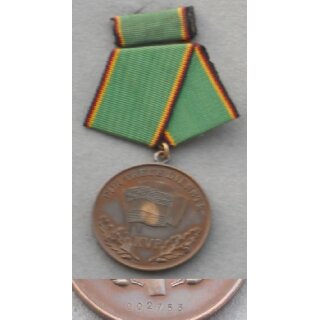 Medaille f&uuml;r treue Dienste in der KVP 2753