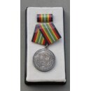 Medaille für treue Dienste in der NVA, silber 150e,...
