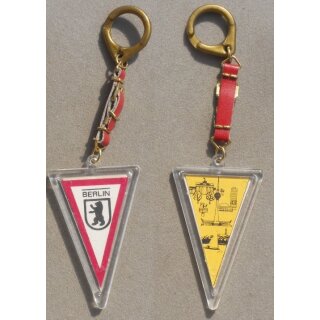 Berlin Tourist Insignia, various No.9, Key Ring, overall length about 14.5cm