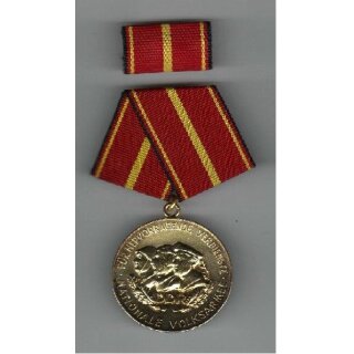 Verdienstmedaille der NVA, gold 145f, Ag 900, 1072