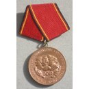 Verdienstmedaille der NVA, bronze 147d, 1960-68, nur...