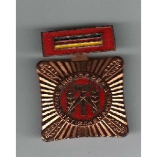 Brigade of Socialist Labour 74b, 1961-2, with original case