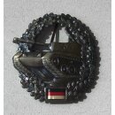 Panzertruppe Barettabzeichen  Metall, gebraucht, mit Bundesfarben, silberfarben