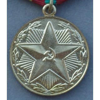 Long Service and Good Conduct Medal of the Armed Forces, 3.Class