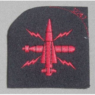 Weapons Engineering Ratings Badge Blue, 1 Crown 1 Star, small