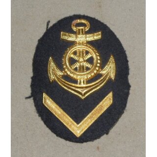 Technischer Dienst, Laufbahnabzeichen Volksmarine Obermaat, Tuch, blau, Metallauflage f&uuml;r Kolani