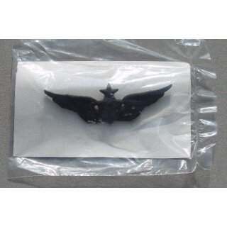 Senior Aviation  Insignia Metal, subdued, 1969