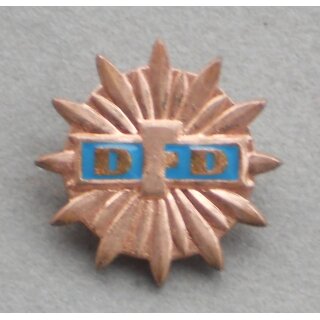 Ehrennadel des DFD, bronze 46d, Eisen mit Polyesterüberzug