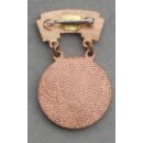 Honour Badge for Meritorious Service in the socialist Educational System 778, gold coloured, Non ferrous Metal