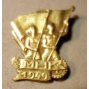 MHK 1949 Badge #1, good condition, early Kossuth Seal