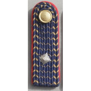 Type4 - red, Shoulder Boards, Railways GDR Reichsbahn-Unterassistent, Single, used with Button
