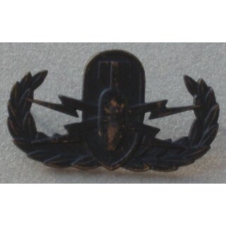 Explosive Ordnance Disposal Badge