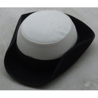 Tricorn Royal Navy, female Officers