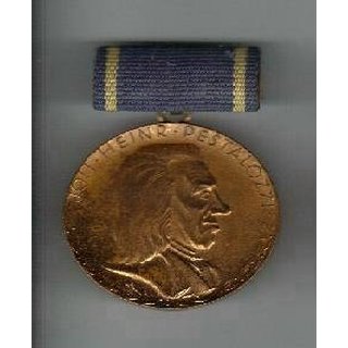 Pestalozzi Medal for Faithful Service, gold