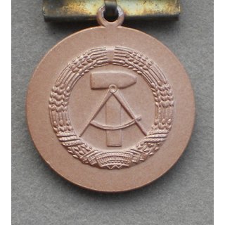 Loyalty Medal of the German Postal Service, bronze