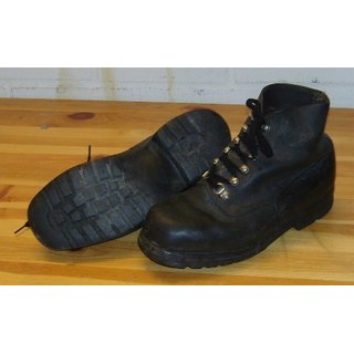 Mountain Boots with Rubber Sole