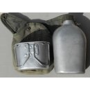 Feldflasche F1, mit Becher und Tasche