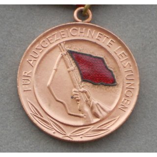 Medaille fr ausgezeichnete Leistungen in den Kampfgruppen