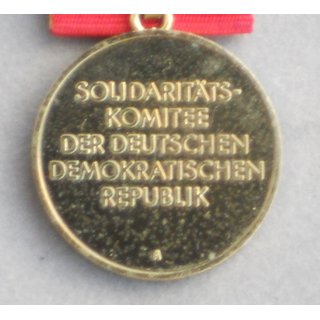 Medaille fr Verdienste um die antiimperialistische Solidaritt