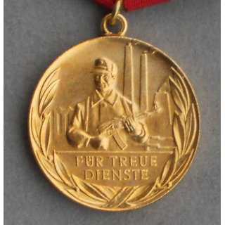 Medaille fr treue Dienste in den Kampfgruppen, gold