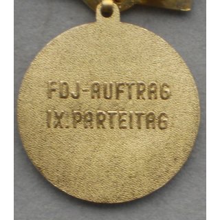 FDJ - Order 9th Party Congress Medal