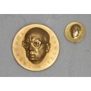 Johannes R. Becher Medaille, gold