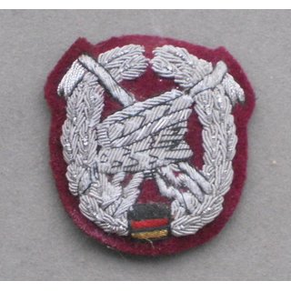 Reconnaisance Troops Beret Badge