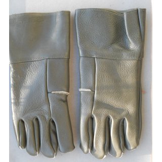 Leather Gloves, olive with Gauntlets