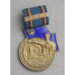 Medal for outstanding Achievements in the Five-Year Plan