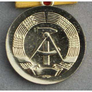 Medal for outstanding achievements in the chemical Industry of the GDR