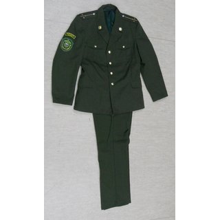Grenztruppen Dienstuniform, Offizier