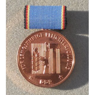 Medaille fr langjhrige Pflichterfllung in der Landesverteidigung, bronze