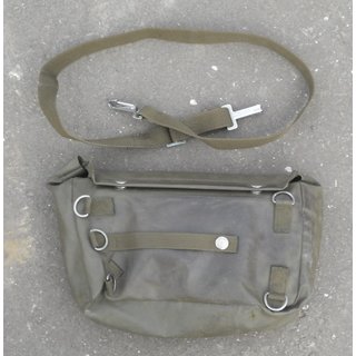 M 90  Gas Mask Bag, olive
