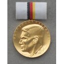 Dr.-Theodor-Neubauer Medaille, gold
