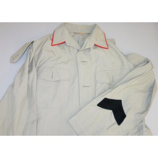 182/100/84, NSN 8405-99-977-7129, Gurkha, 2 Good Conduct Chevrons, red Collar Trim, with Belt, like new