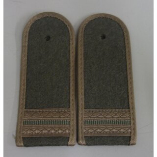 Stabsgefreiter, Specialist, Braid, 1971/2 - , various shades