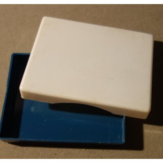 blau/weiß