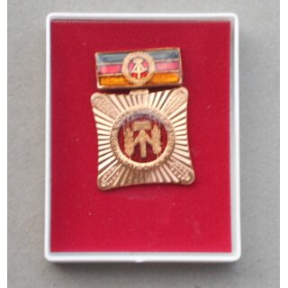 79g, 1973-89, both Parts painted with Poly-coating in original Case