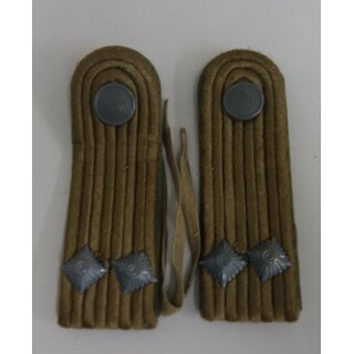 Leutnant, Tragefertig