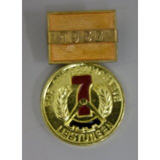 126d/66, goldfarben, 7-Jahrplan