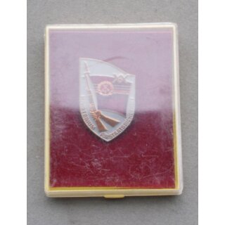 702b, lackiert, im original Etui