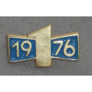 1976