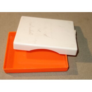 orange/weiß